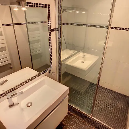 Quality 1 Bedroom Rue Du Canada 5 Mins Croisette Ac 208 * 戛纳